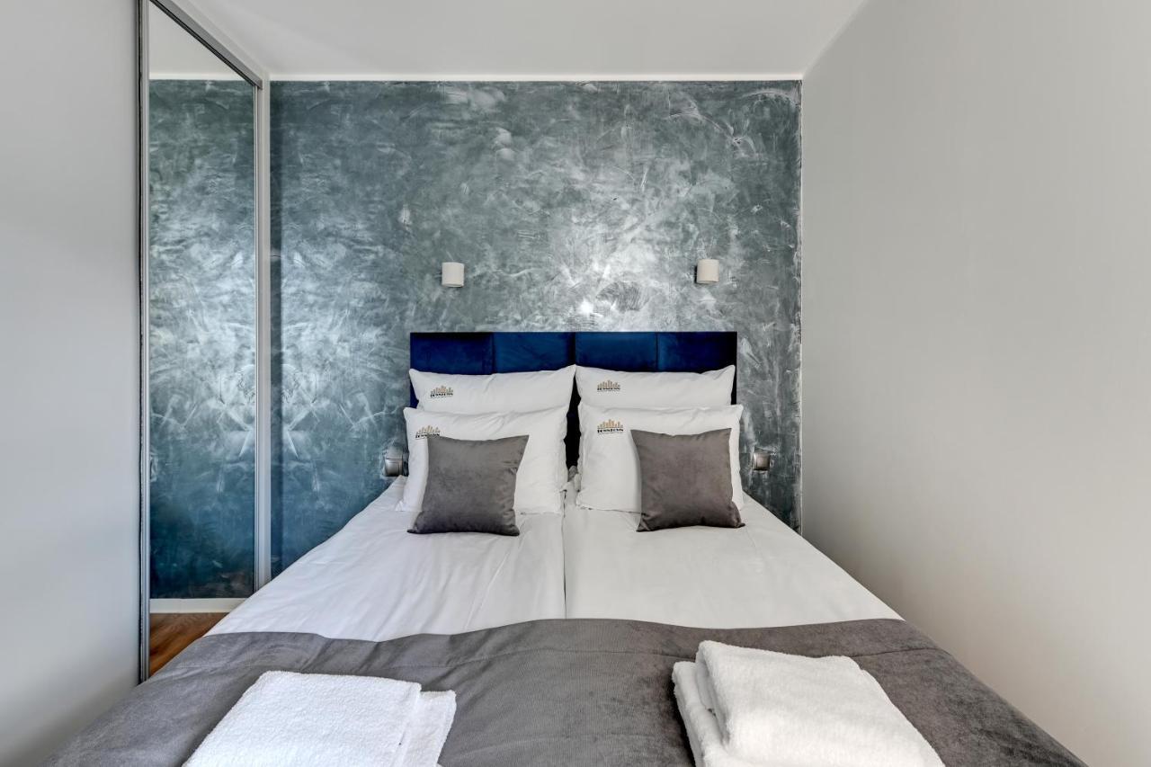 Aura 40 Center By Downtown Danzig