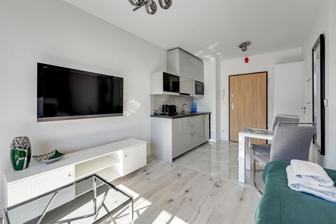 Aura 40 Center By Downtown Danzig