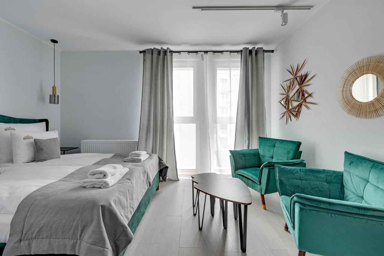 Aura 40 Center By Downtown Huoneisto